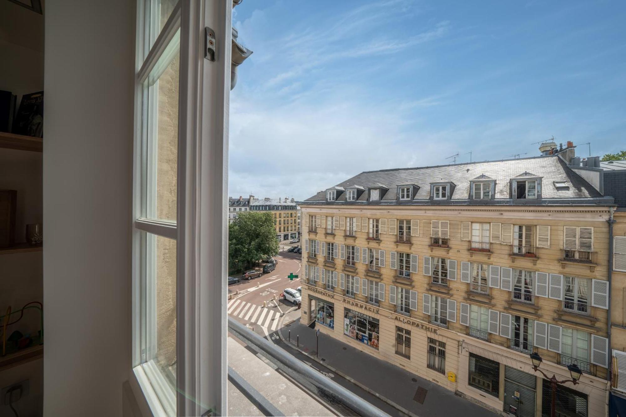 Le Versailles Soleil Classe 3 Etoiles Charme & Vue Chapelle Royale Zewnętrze zdjęcie